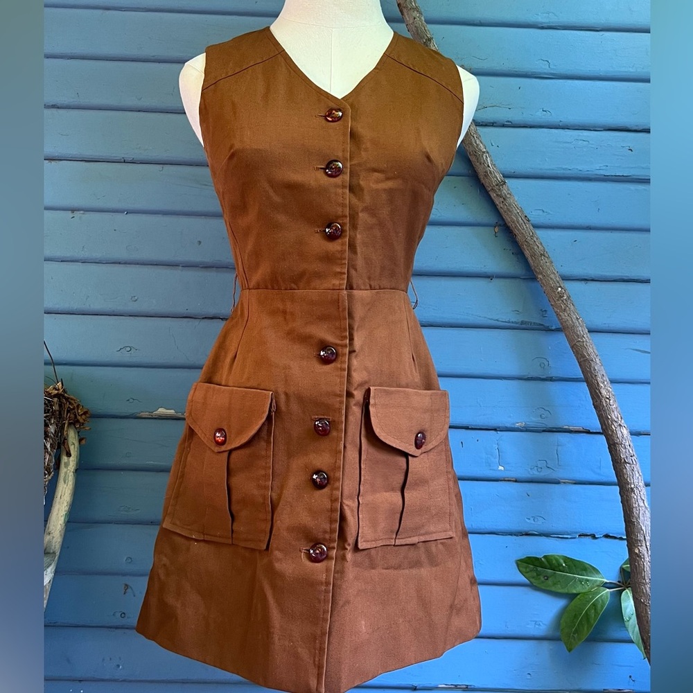 Vintage 1960’s Handmade Brown Sleeveless Button-Down Dress - Picture 3 of 5